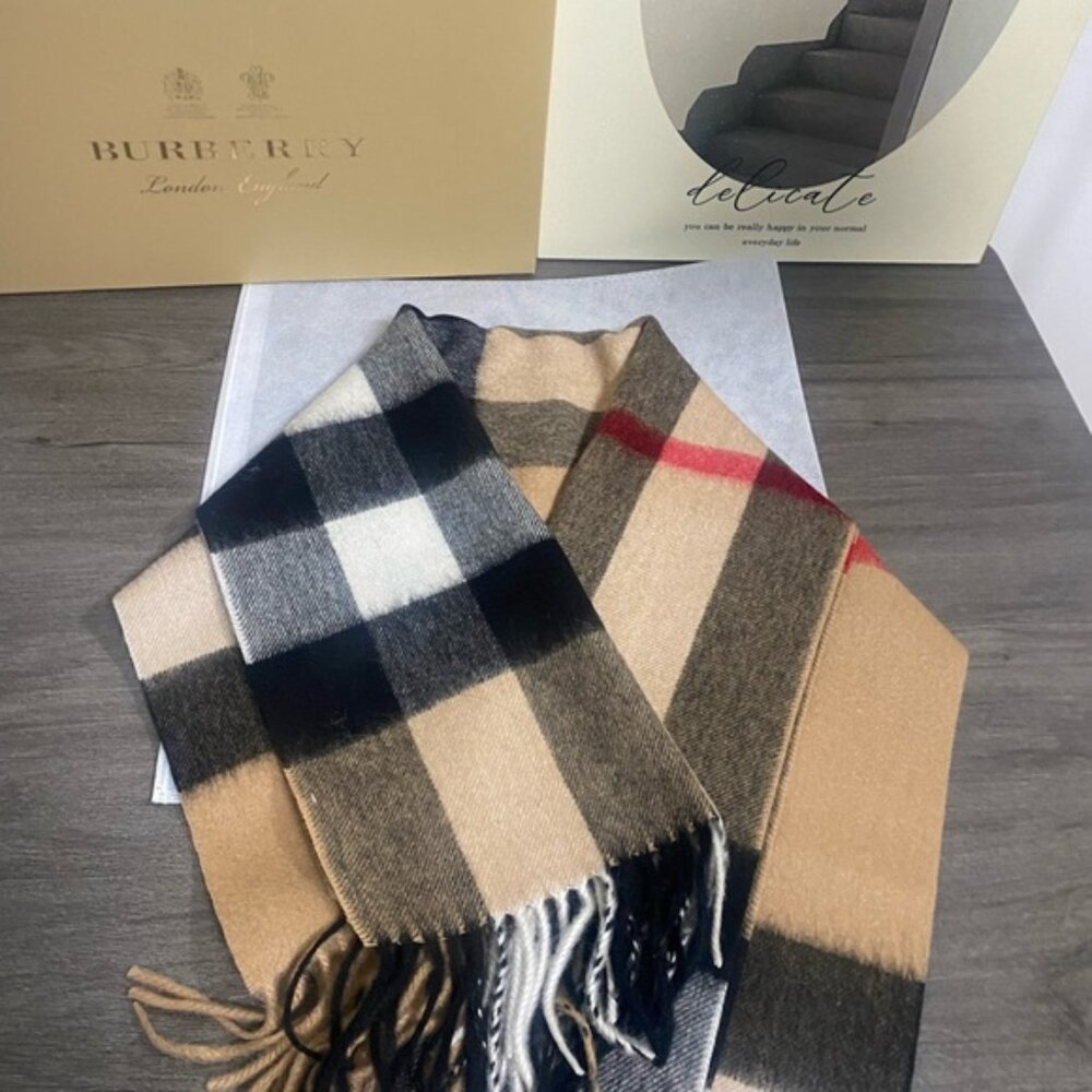 Burberry Men's Checkered Scarf - Black, Red, Tan